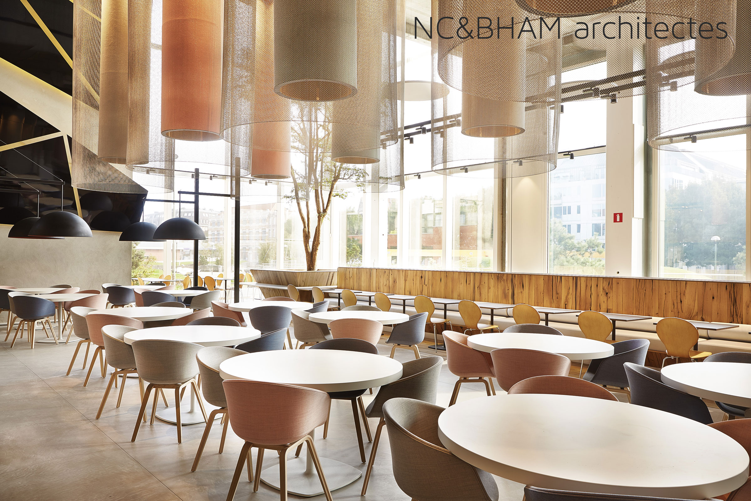 Entreprises-Simonis_Tour-Zenith_Amenagement d'un restaurant